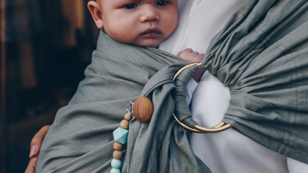 Moon Sling